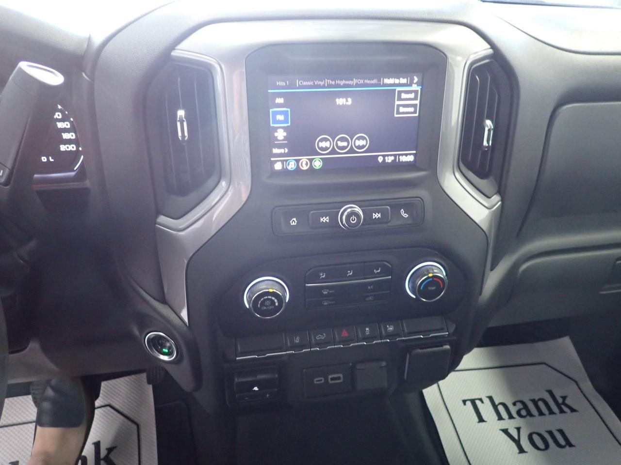 2025 Chevrolet Silverado 2500HD Custom CREW CAB 4WD SHORT BOX Listowel ON