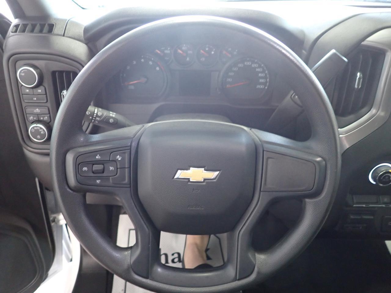 2025 Chevrolet Silverado 2500HD Custom CREW CAB 4WD SHORT BOX Listowel ON