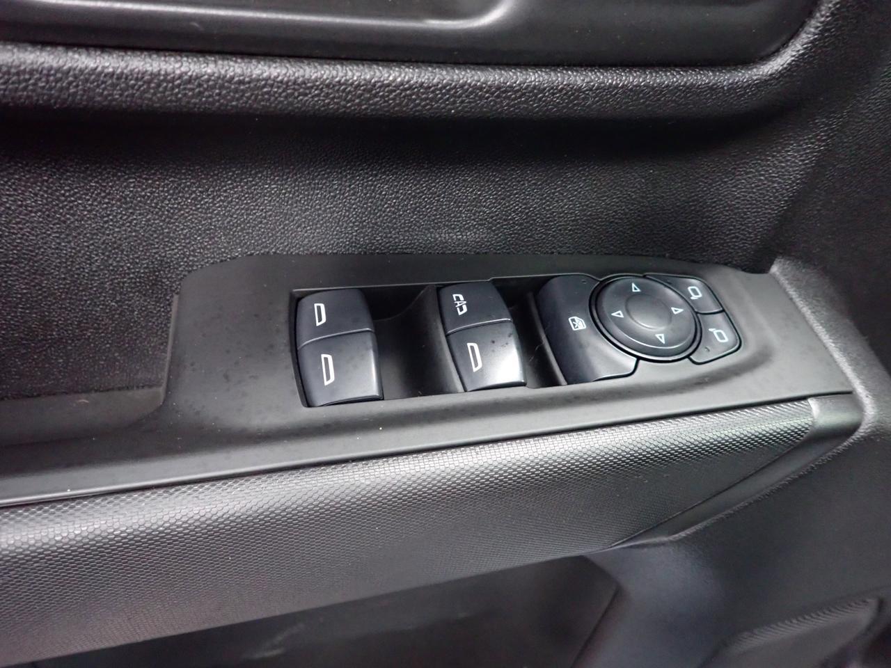2025 Chevrolet Silverado 2500HD Custom CREW CAB 4WD SHORT BOX Listowel ON