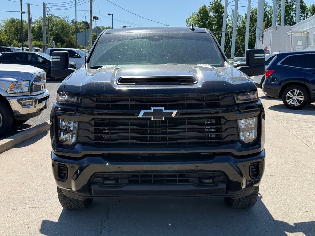2025 Chevrolet Silverado 2500HD Custom