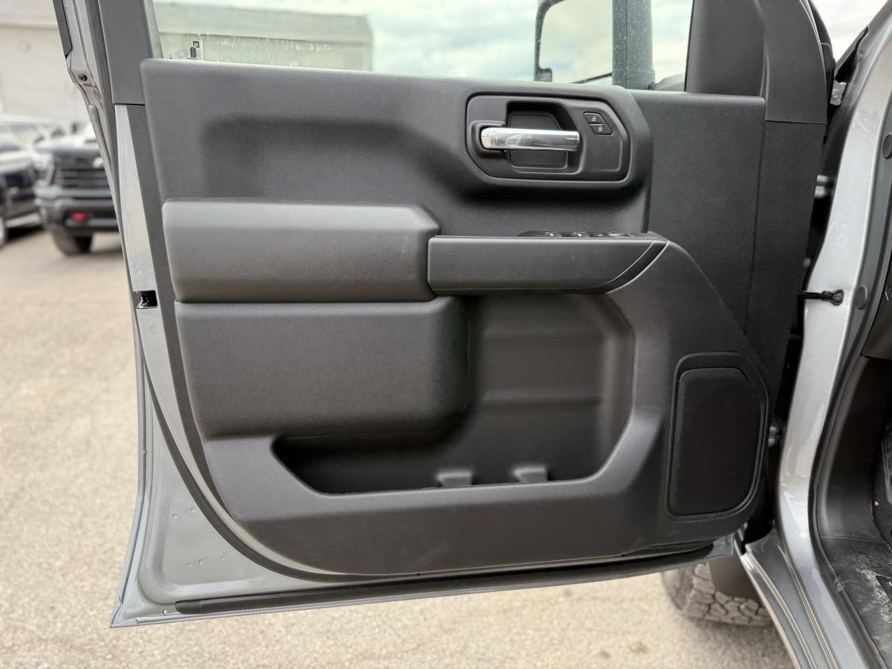 2025 Chevrolet Silverado 2500HD Custom Crestwood KY