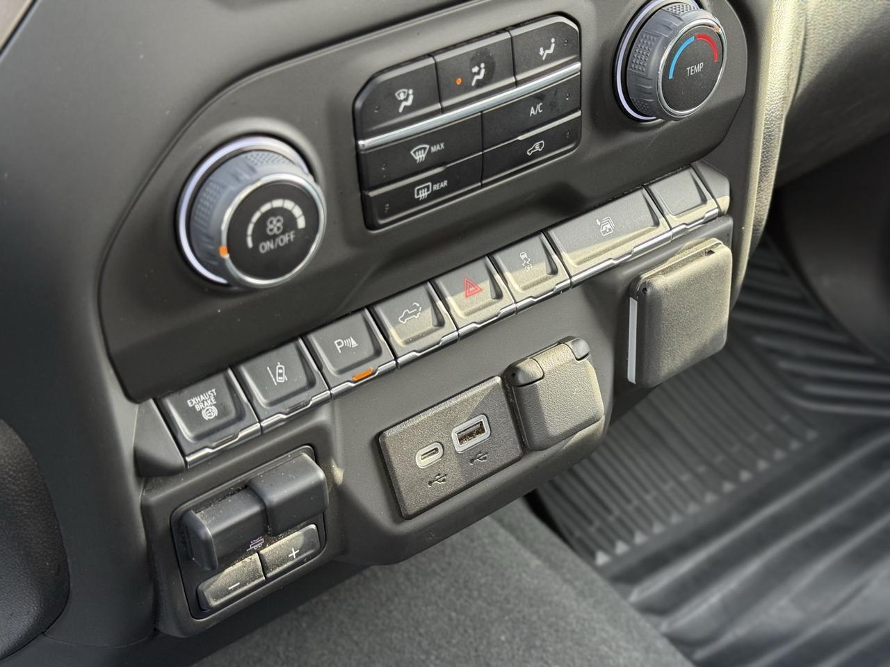 2025 Chevrolet Silverado 2500HD Custom Crestwood KY