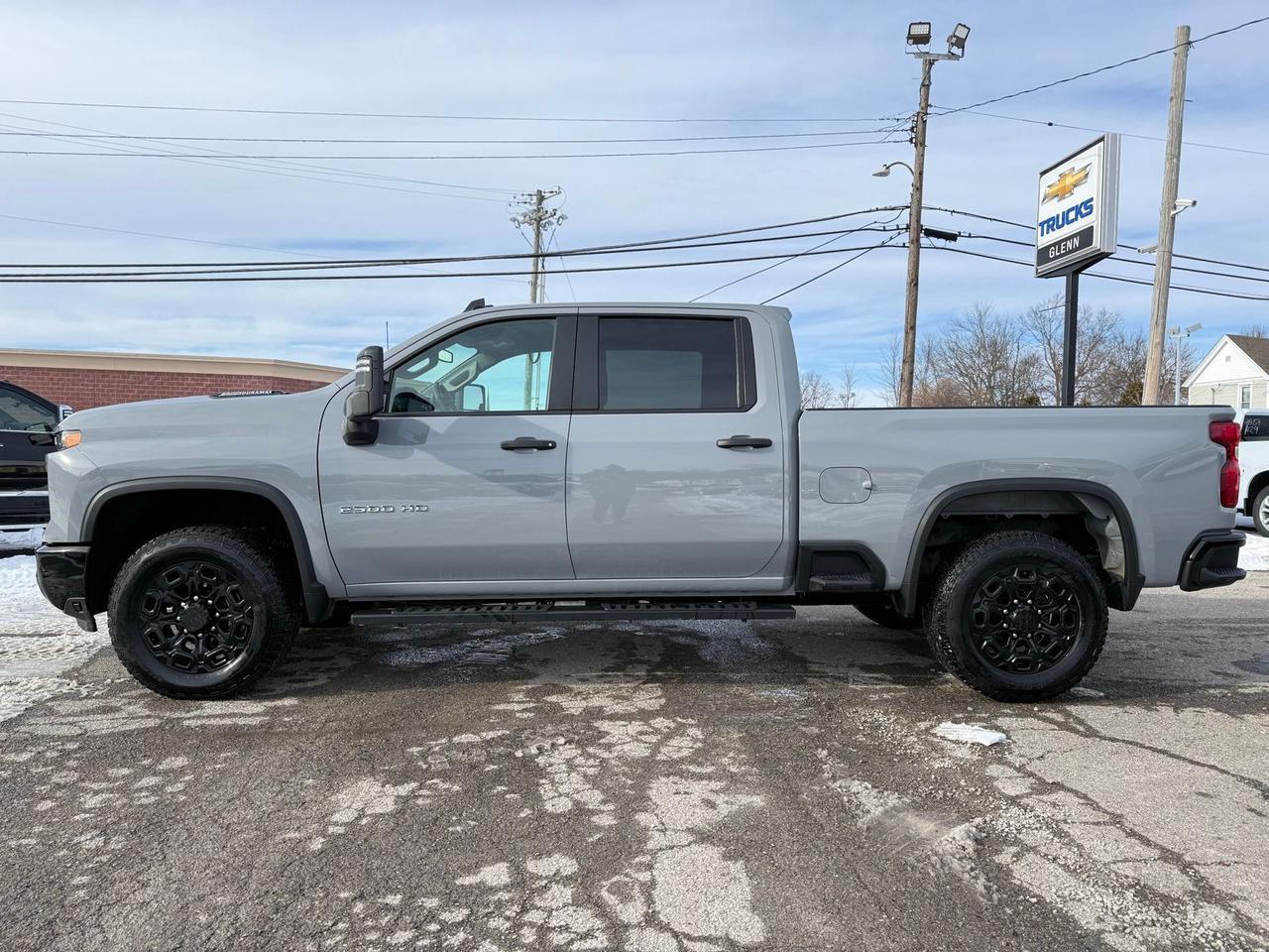 2025 Chevrolet Silverado 2500HD Custom