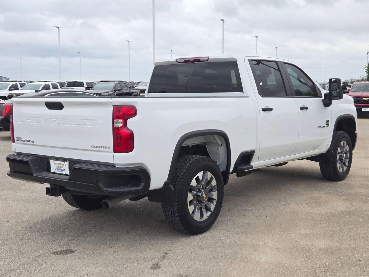 2025 Chevrolet Silverado 2500HD Custom
