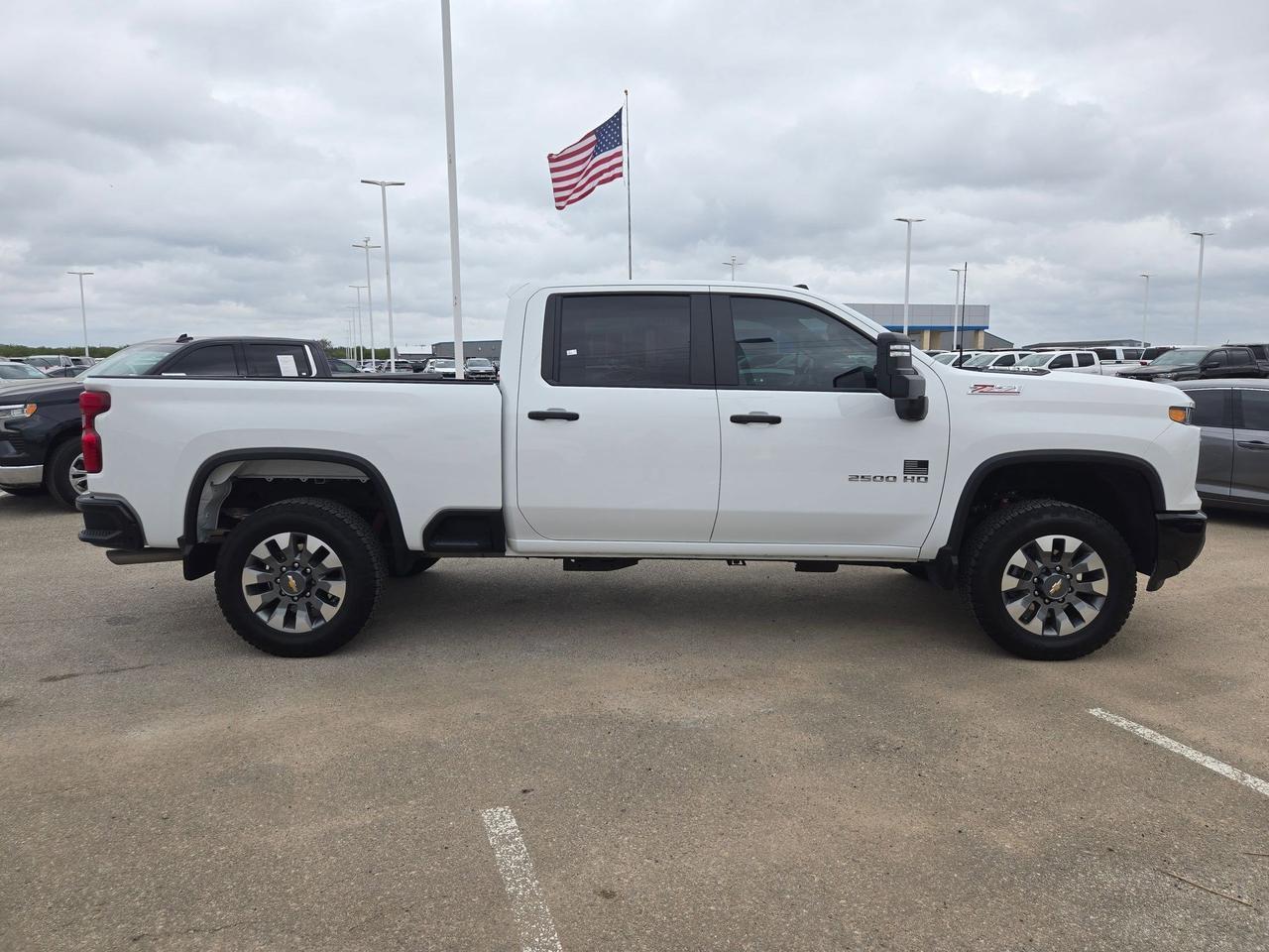 2025 Chevrolet Silverado 2500HD Custom