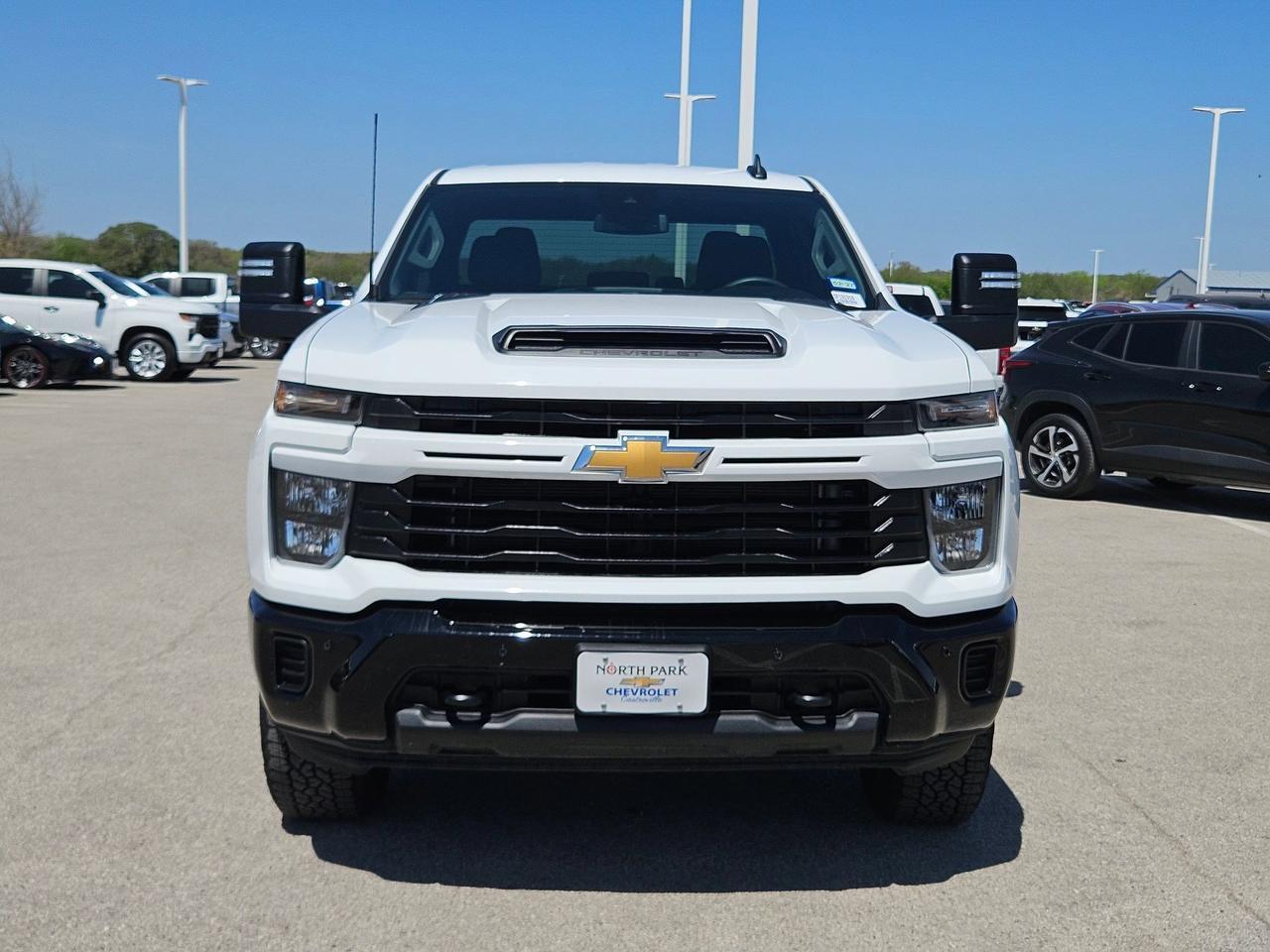 2025 Chevrolet Silverado 2500HD Custom Castroville TX