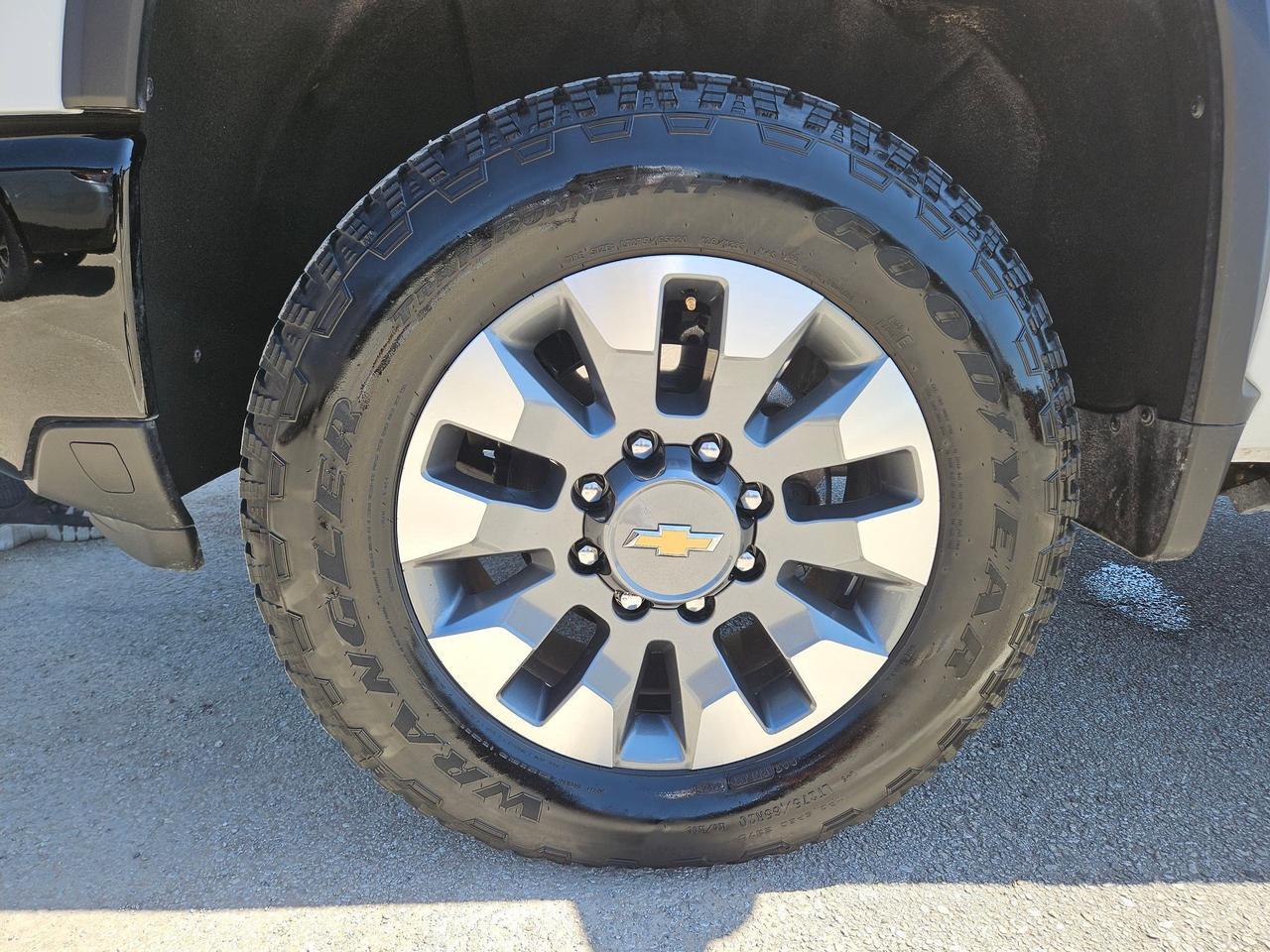 2025 Chevrolet Silverado 2500HD Custom Castroville TX