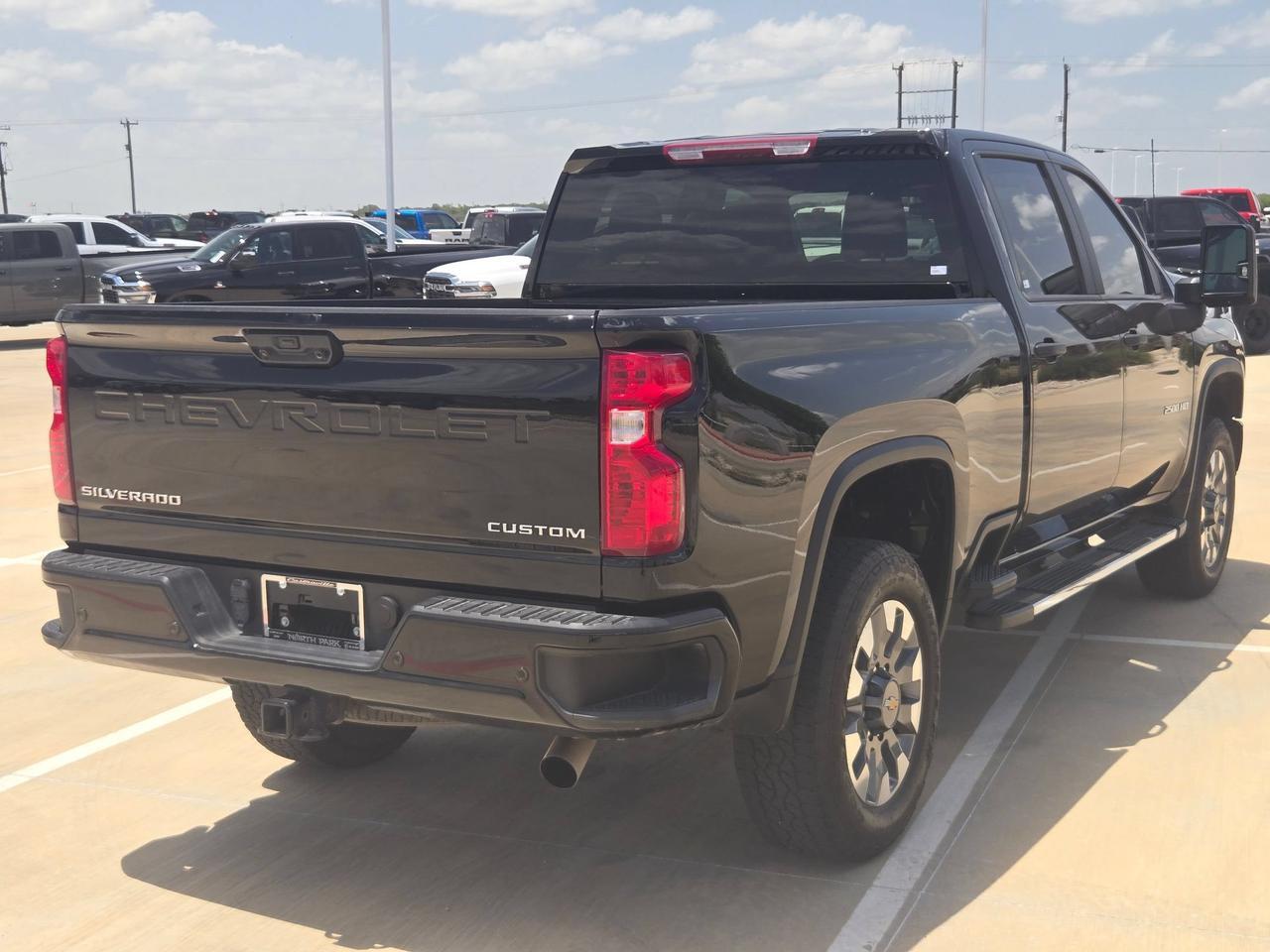 2025 Chevrolet Silverado 2500HD Custom