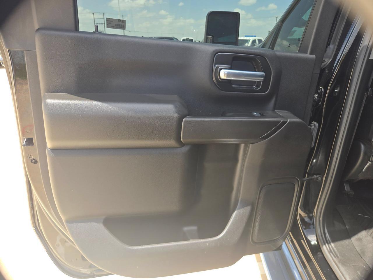 2025 Chevrolet Silverado 2500HD Custom Castroville TX
