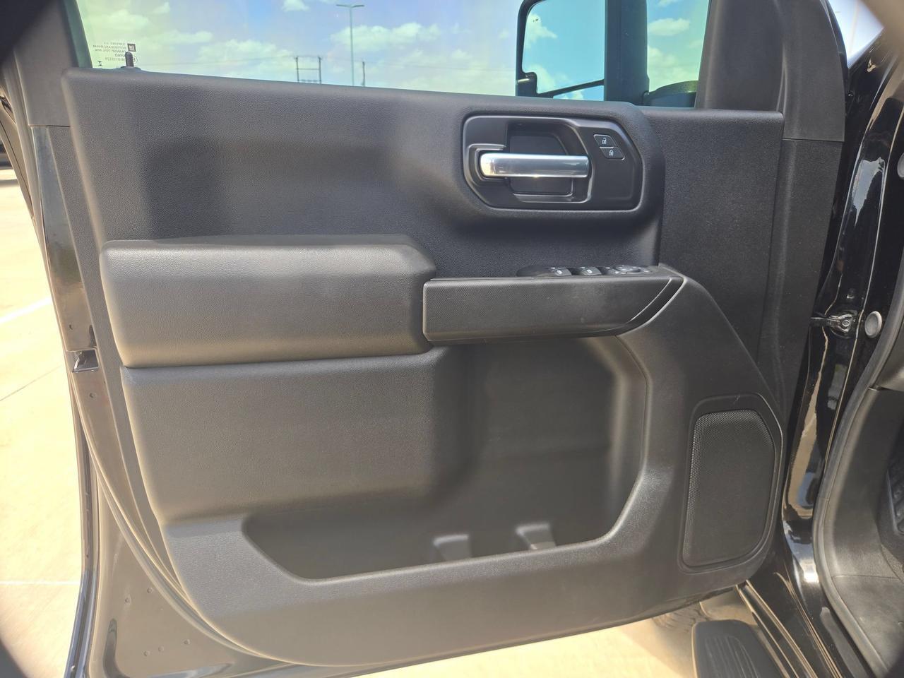 2025 Chevrolet Silverado 2500HD Custom Castroville TX