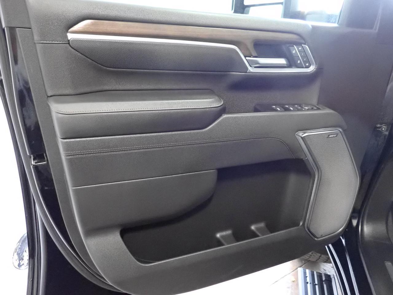 2025 Chevrolet Silverado 2500HD High Country 4WD LEATHER NAVI SUNROOF *DIESEL* Listowel ON