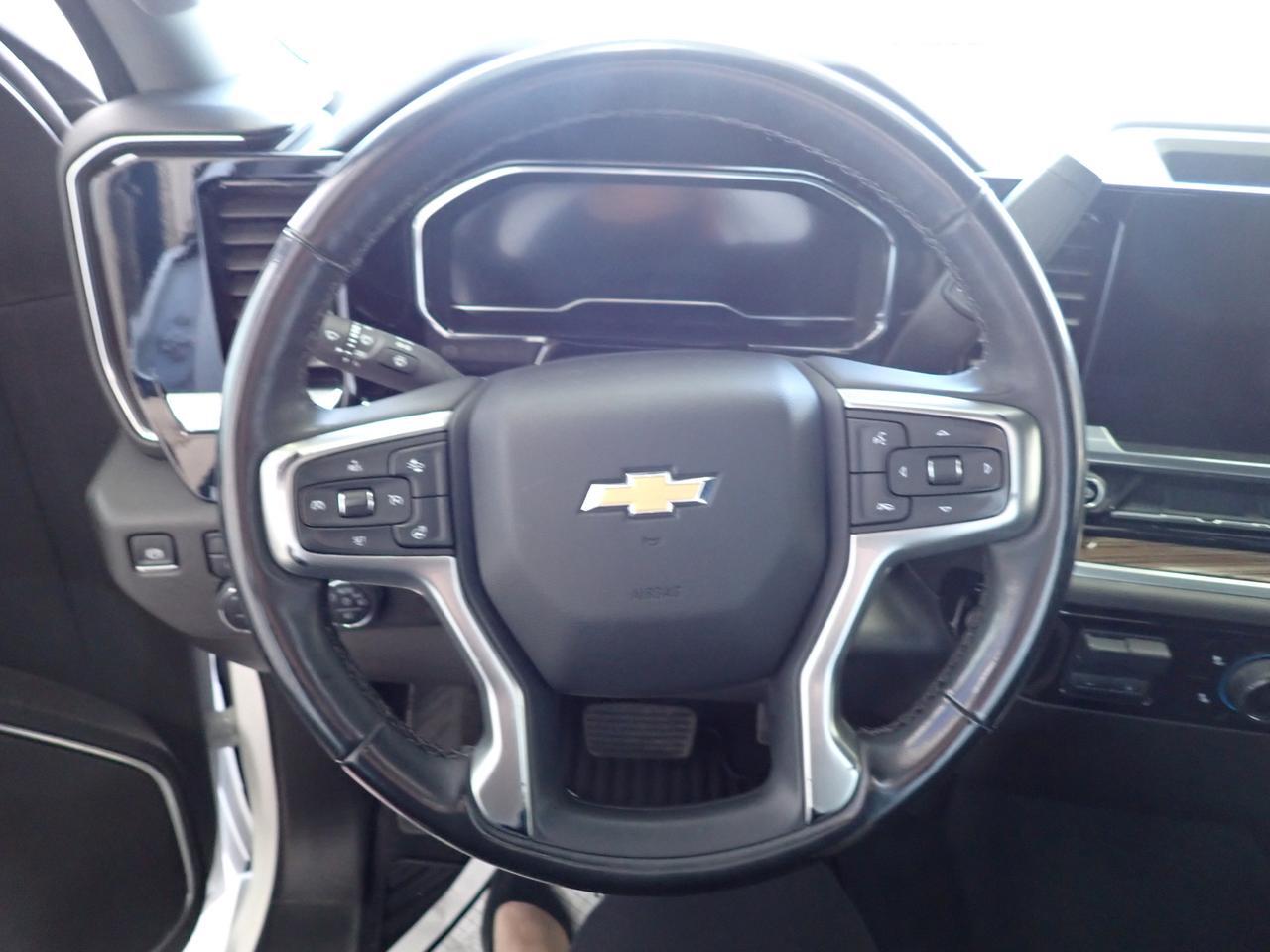 2025 Chevrolet Silverado 2500HD LT 4WD CREW CAB NAVI 6'4 BOX Listowel ON