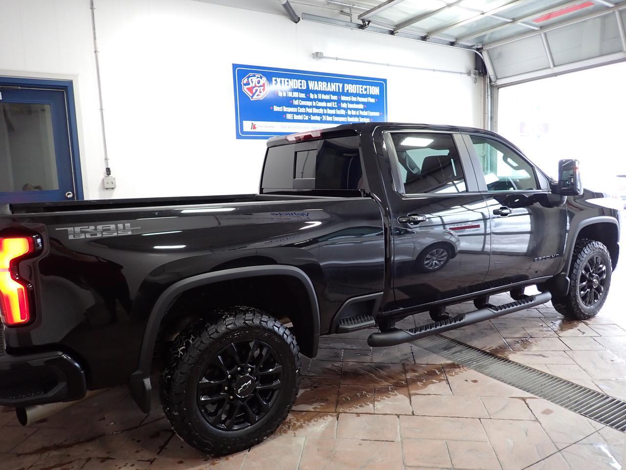 2025 Chevrolet Silverado 2500HD LT 4WD Z71 LEATHER *DIESEL* TRAILBOSS Listowel ON