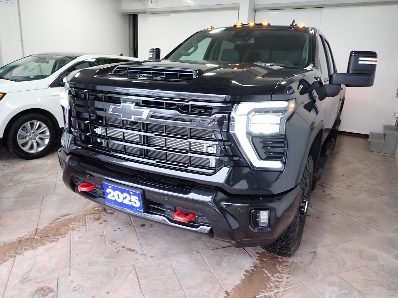 2025 Chevrolet Silverado 2500HD LT 4WD Z71 LEATHER *DIESEL* TRAILBOSS Listowel ON