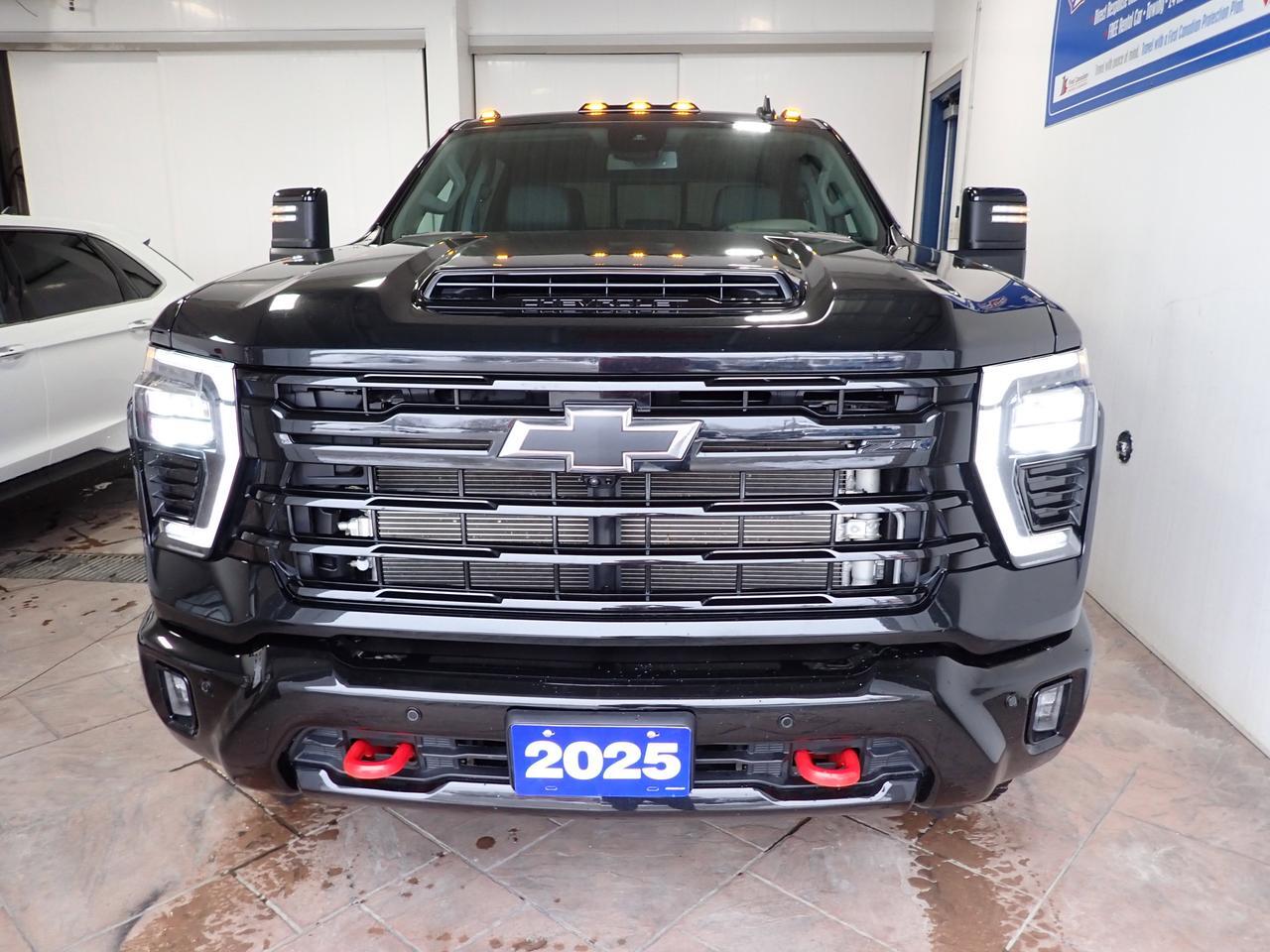 2025 Chevrolet Silverado 2500HD LT 4WD Z71 LEATHER *DIESEL* TRAILBOSS Listowel ON