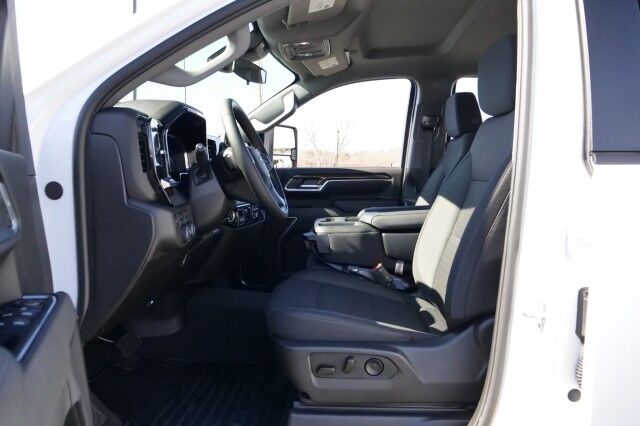 2025 Chevrolet Silverado 2500HD LT 4X4 / Duramax / Convenience Package! High Point NC