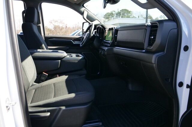 2025 Chevrolet Silverado 2500HD LT 4X4 / Duramax / Convenience Package! High Point NC