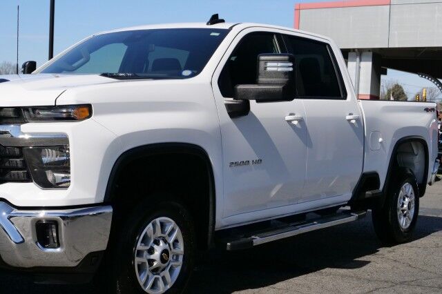 2025 Chevrolet Silverado 2500HD LT 4X4 / Duramax / Convenience Package! High Point NC