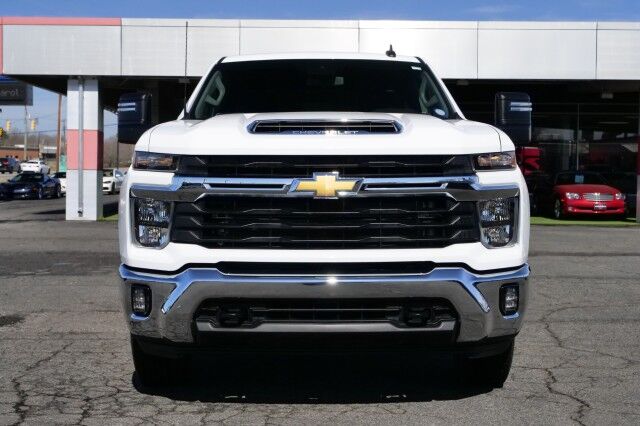 2025 Chevrolet Silverado 2500HD LT 4X4 / Duramax / Convenience Package! High Point NC