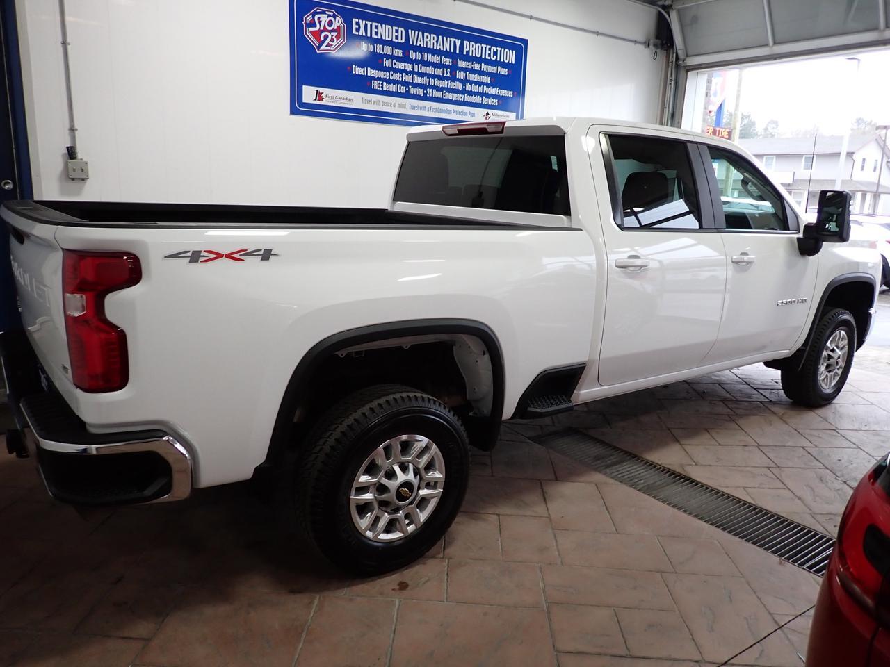 2025 Chevrolet Silverado 2500HD LT CREW CAB 4WD 6'4 BOX Listowel ON