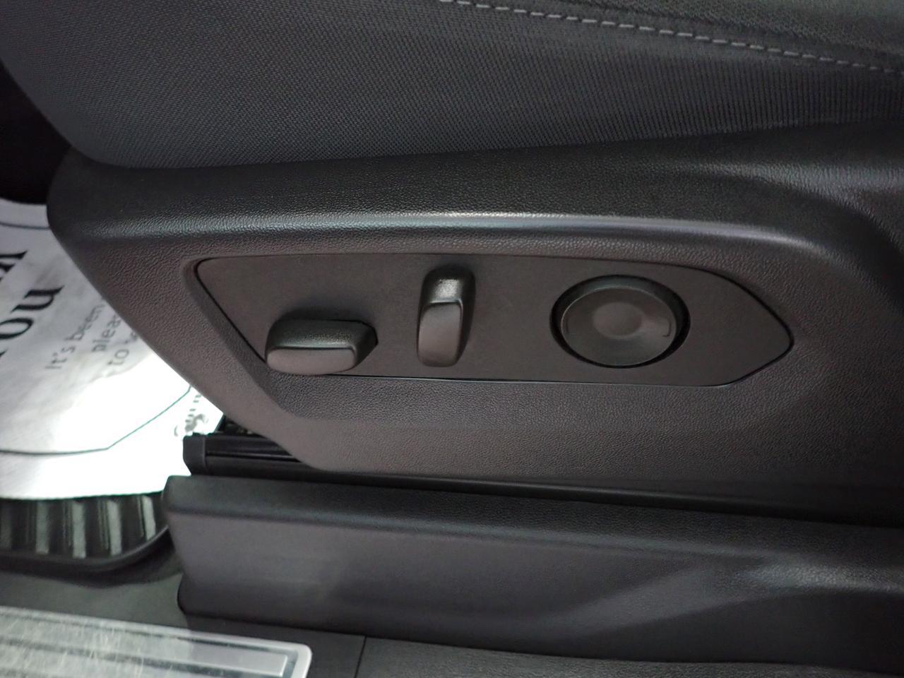 2025 Chevrolet Silverado 2500HD LT CREW CAB 4WD 6'4 BOX Listowel ON