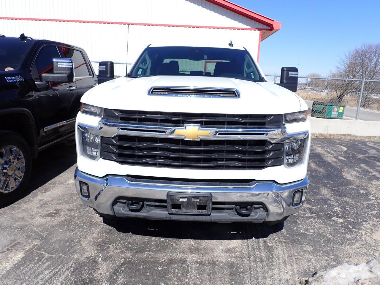 2025 Chevrolet Silverado 2500HD LT CREW CAB 4WD Listowel ON