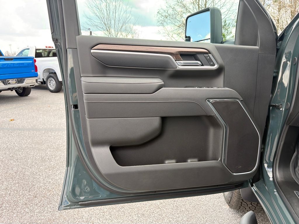 2025 Chevrolet Silverado 2500HD LT Commerce GA