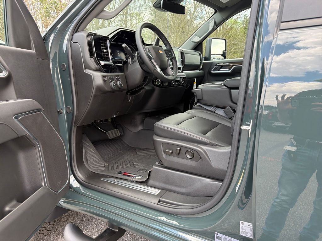 2025 Chevrolet Silverado 2500HD LT Commerce GA