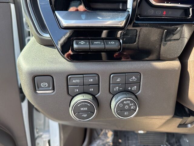 2025 Chevrolet Silverado 2500HD LTZ TX 2025 Chevrolet Silverado 2500HD LTZ TX