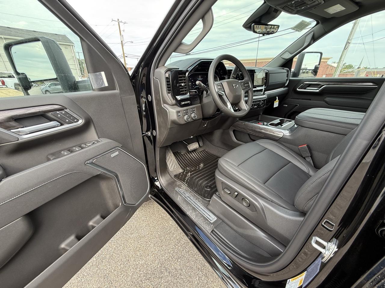 2025 Chevrolet Silverado 2500HD LTZ Crestwood KY