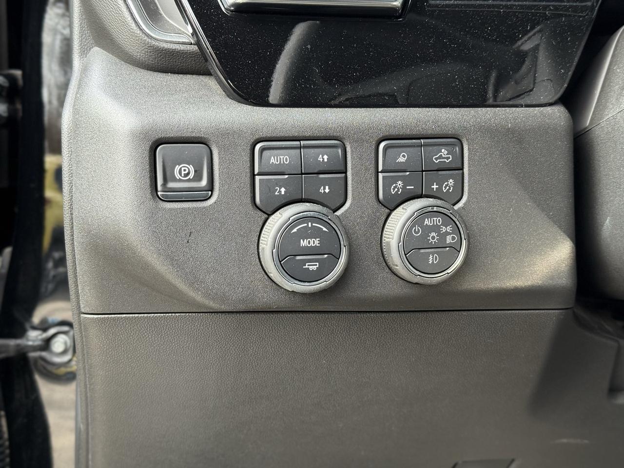 2025 Chevrolet Silverado 2500HD LTZ Crestwood KY