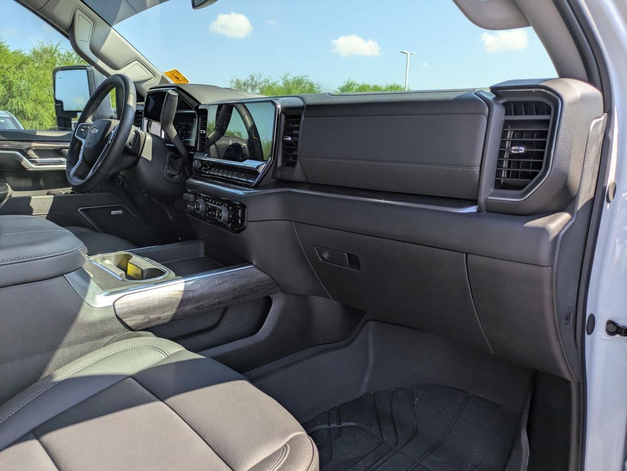 2025 Chevrolet Silverado 2500HD LTZ Castroville TX