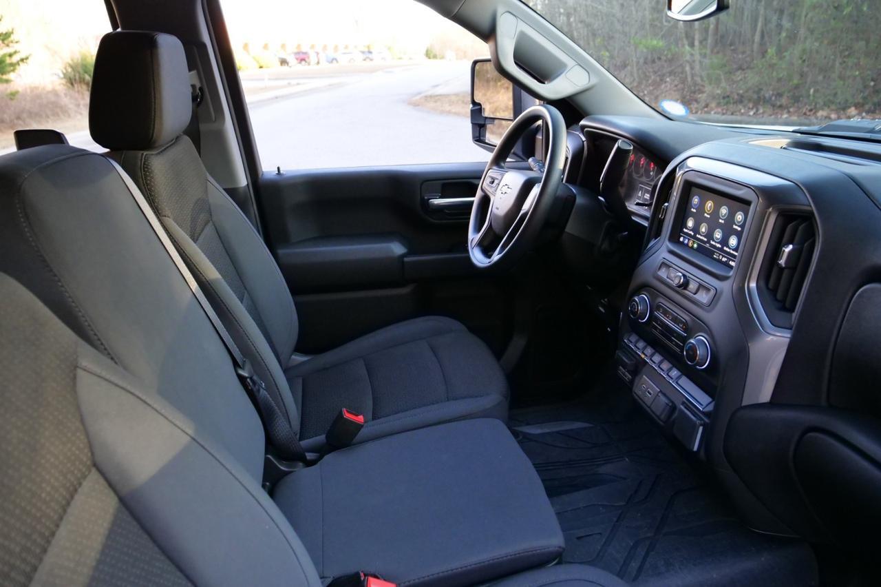 2025 Chevrolet Silverado 2500HD Work Truck 4X4 / Safety Package / 6.6L V8! Lincolnton NC