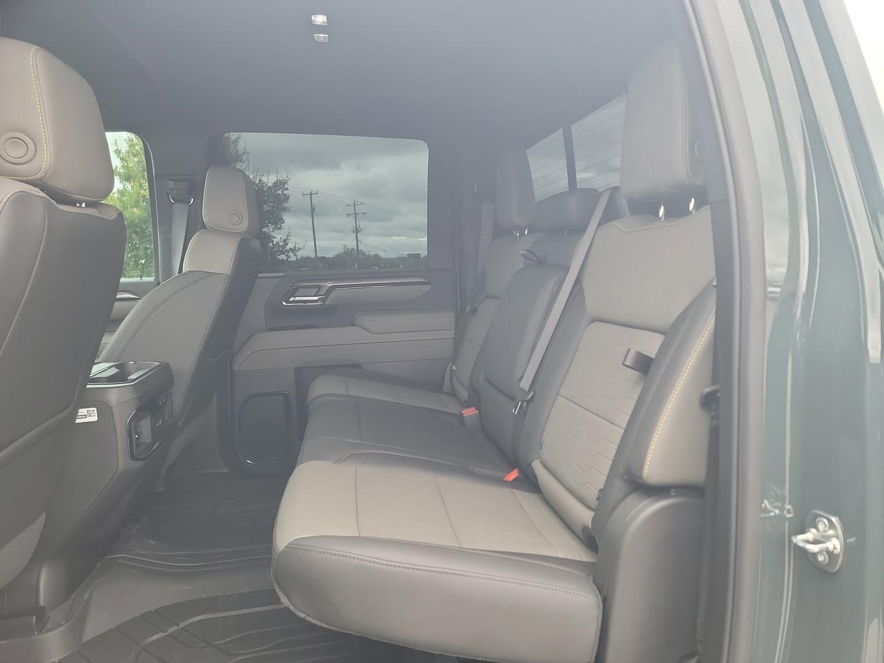 2025 Chevrolet Silverado 2500HD ZR2 Castroville TX