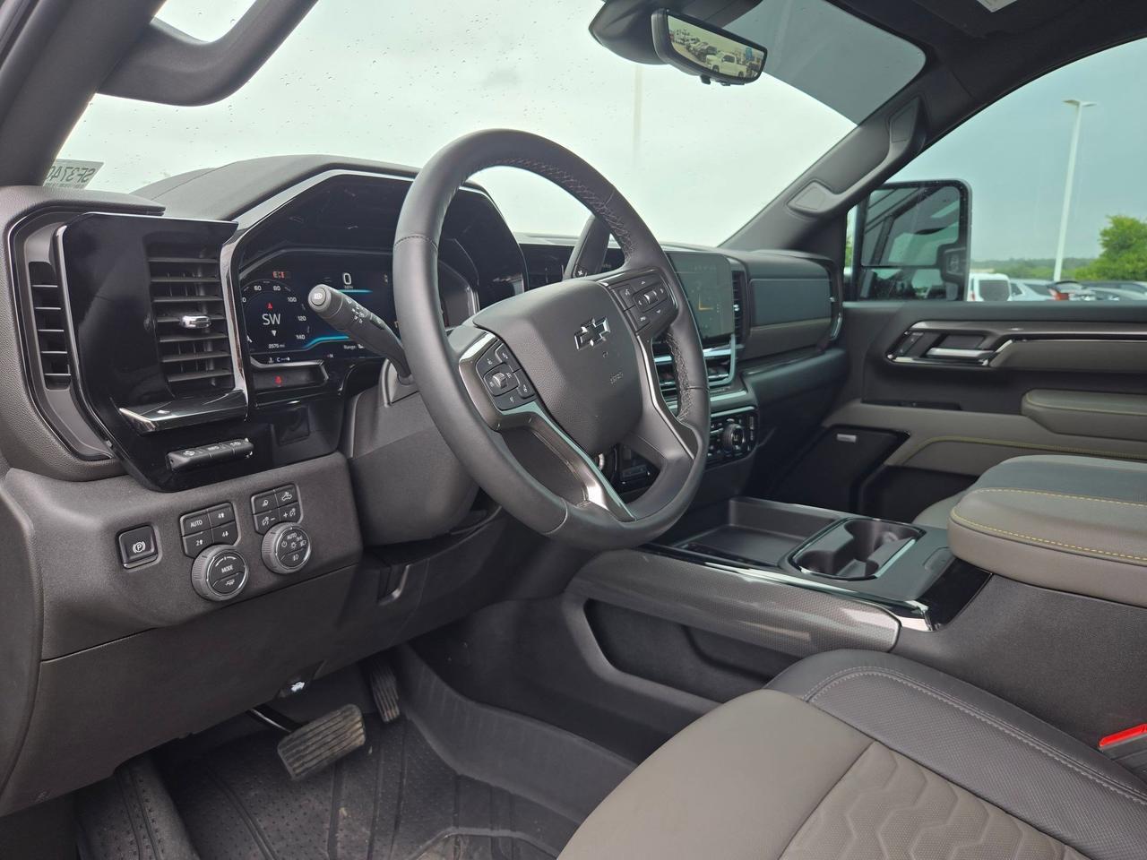 2025 Chevrolet Silverado 2500HD ZR2 Castroville TX