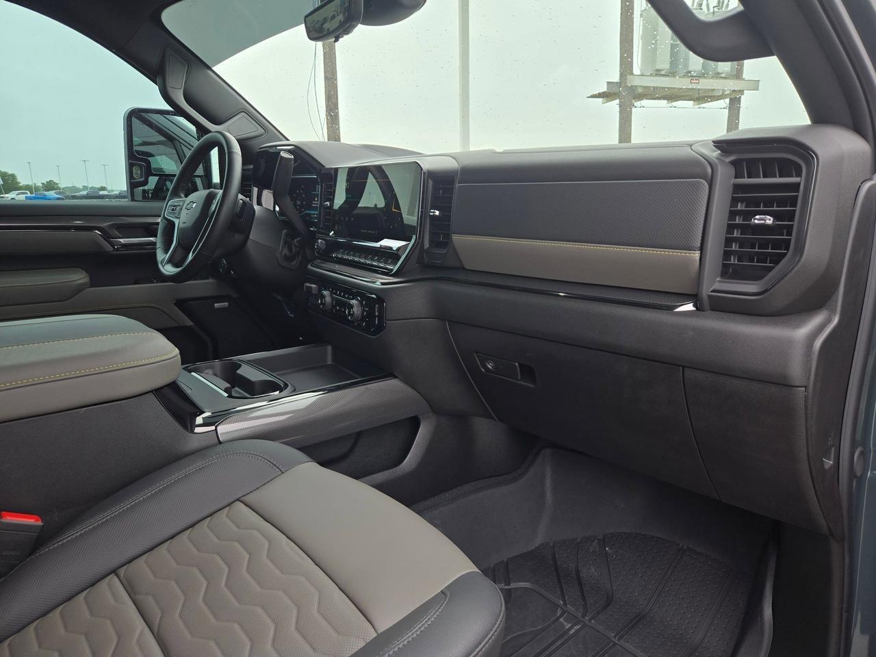 2025 Chevrolet Silverado 2500HD ZR2 Castroville TX