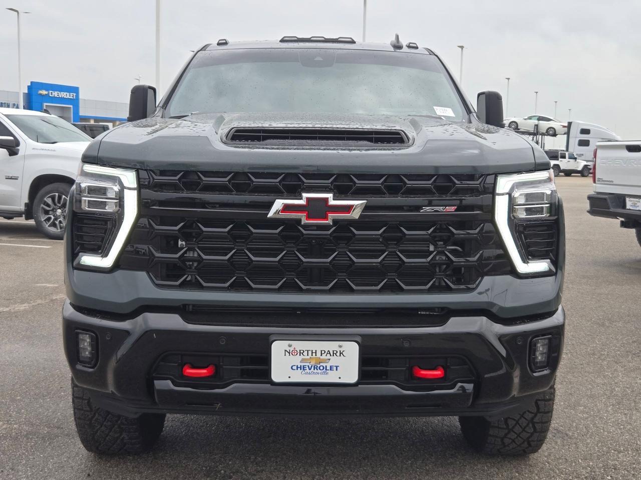 2025 Chevrolet Silverado 2500HD ZR2 Castroville TX