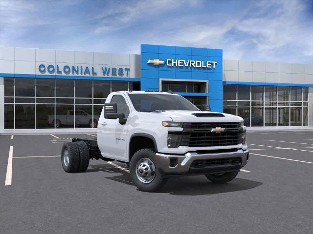 2025 Chevrolet Silverado 3500 HD Chassis Cab Work Truck Fitchburg MA