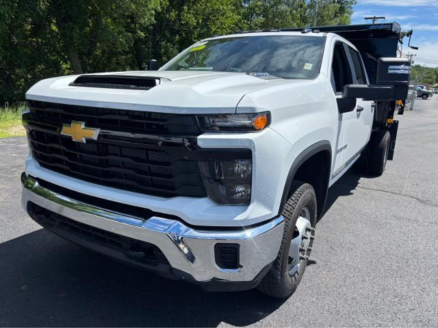 2025 Chevrolet Silverado 3500 HD Chassis Cab Work Truck Fitchburg MA