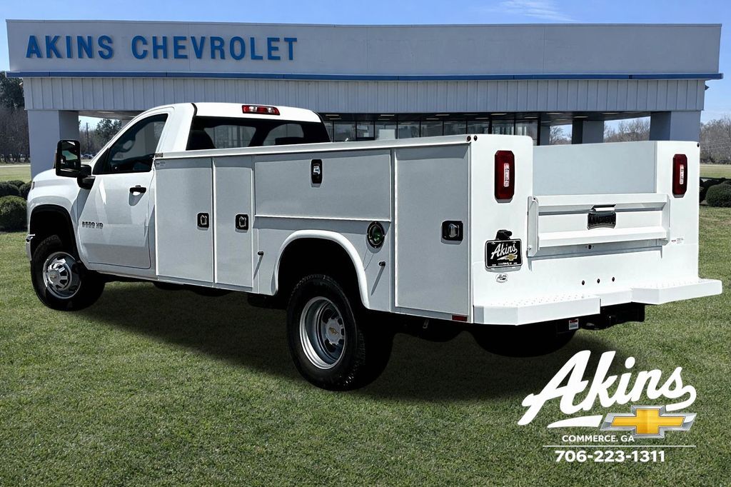 2025 Chevrolet Silverado 3500HD 4WD 11' Service Body Commerce GA