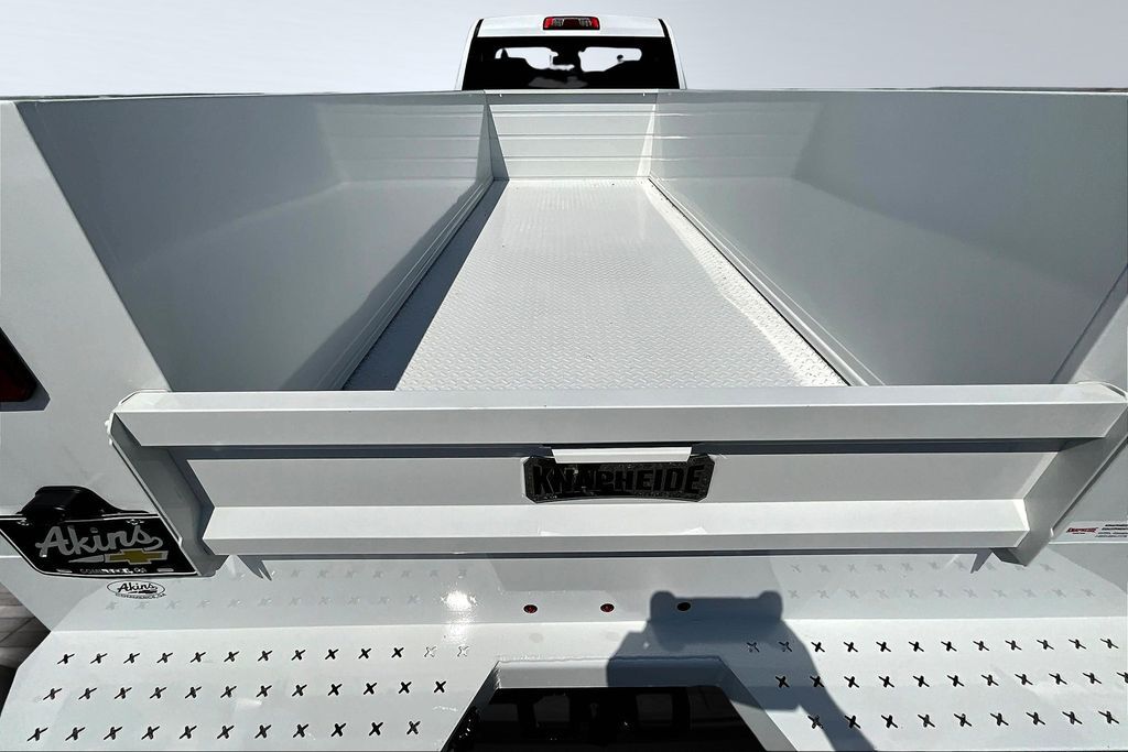 2025 Chevrolet Silverado 3500HD 4WD 11' Service Body Commerce GA