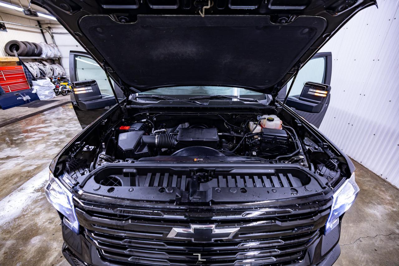 2025 Chevrolet Silverado 3500HD 4x4 Crew Cab LT Trail Boss Z71 Leather Nav BCam Red Deer AB