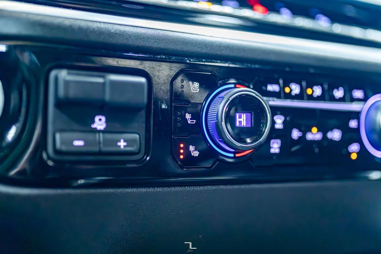 2025 Chevrolet Silverado 3500HD 4x4 Crew Cab LTZ Z71 Diesel Leather Roof Nav Red Deer AB