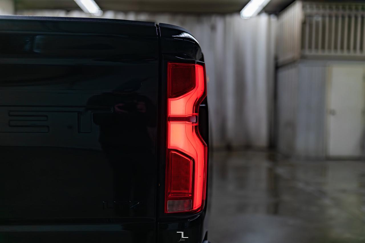 2025 Chevrolet Silverado 3500HD 4x4 Crew Cab LTZ Z71 Diesel Leather Roof Nav Red Deer AB