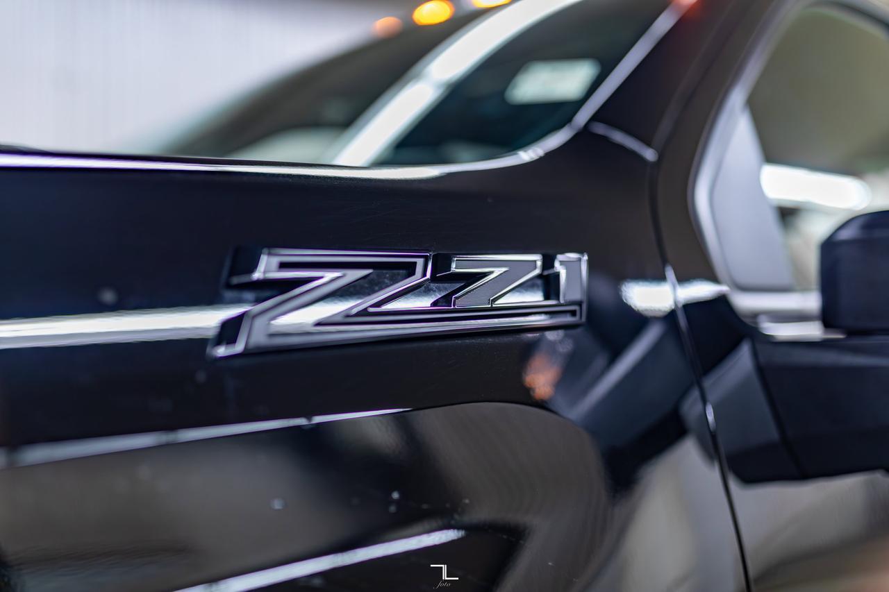 2025 Chevrolet Silverado 3500HD 4x4 Crew Cab LTZ Z71 Diesel Leather Roof Nav Red Deer AB