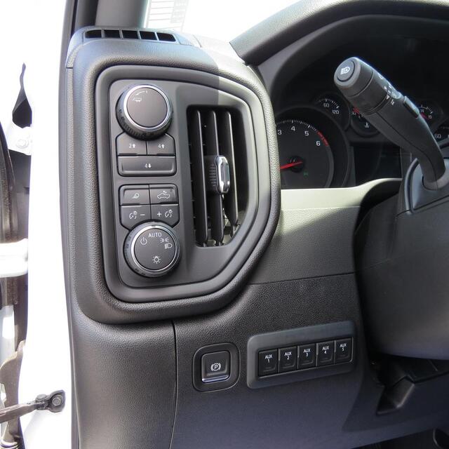 2025 Chevrolet Silverado 3500HD CC Work Truck Wilson NC