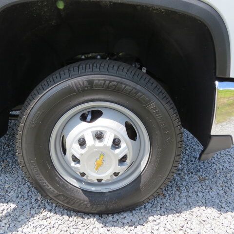2025 Chevrolet Silverado 3500HD CC Work Truck Wilson NC