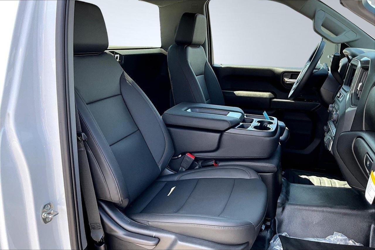 2025 Chevrolet Silverado 3500HD CC Work Truck Winder GA