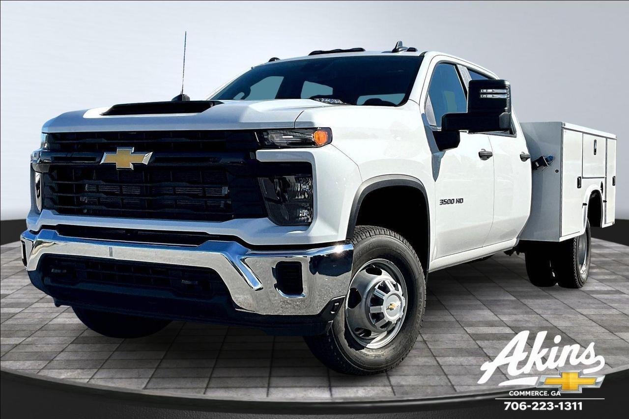 2025 Chevrolet Silverado 3500HD CC