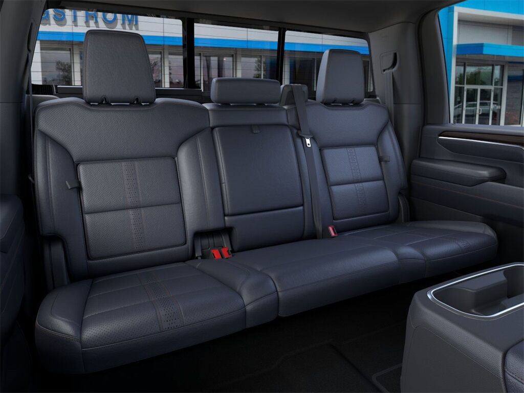 2025 Chevrolet Silverado 3500HD High Country Green Bay WI